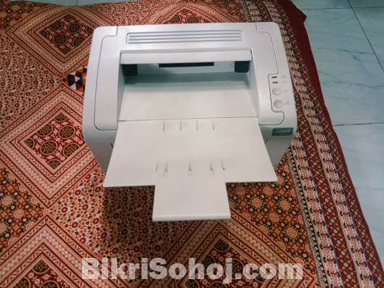 একটি ভালো মানের প্রিন্টার বিক্রি করা হবে